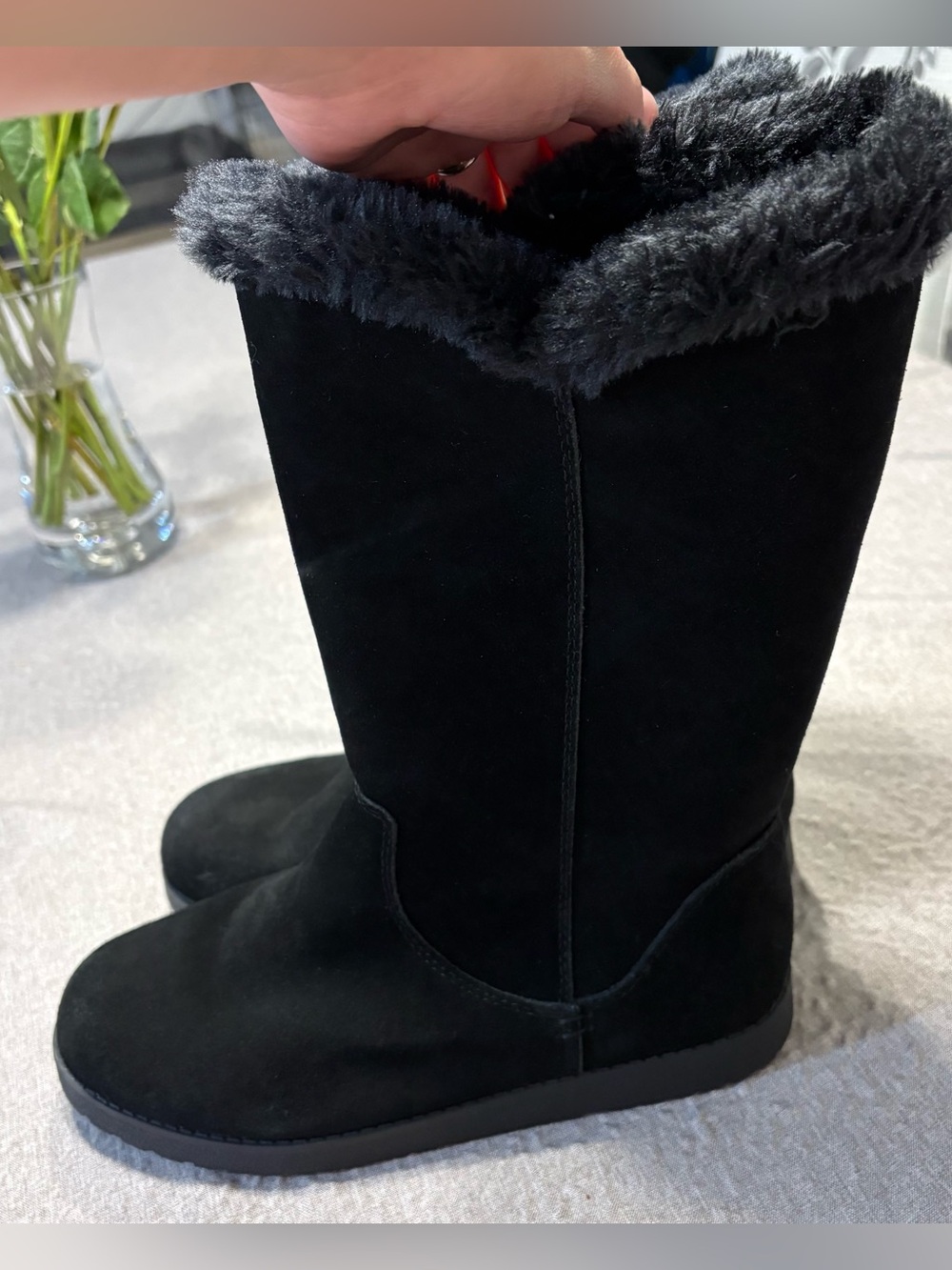 Target Black Faux-Shearling Mid-Calf Winter Boots - Picture 4 of 10
